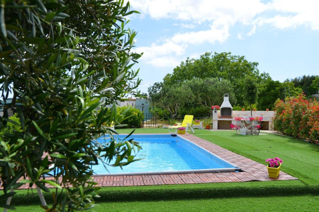 Trullo Suite Cisternino Exterior photo